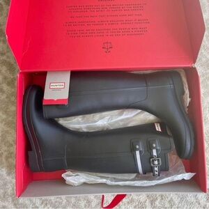 Hunter Tall Rain boots Size 9